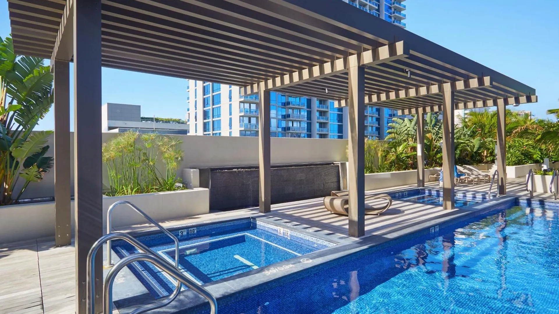Renaissance Residences Oahu Honolulu